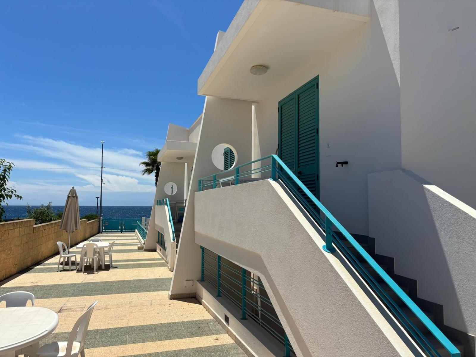 Aparthotel Terrazze Del Mare Racale Zewnętrze zdjęcie