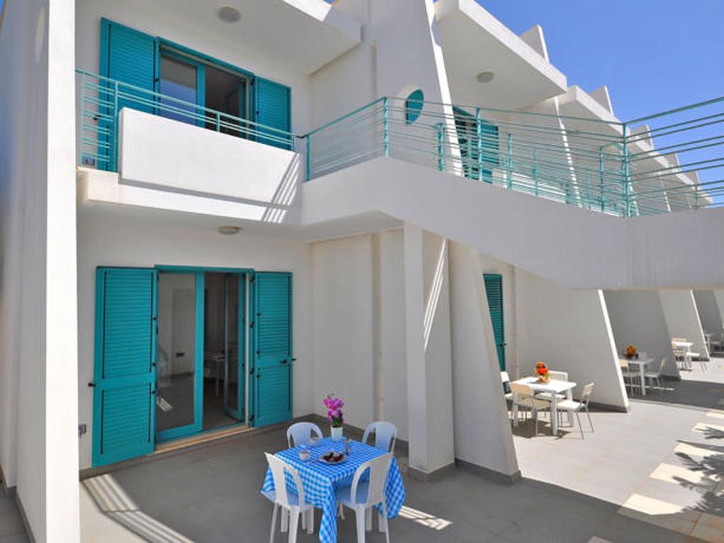 Aparthotel Terrazze Del Mare Racale Zewnętrze zdjęcie