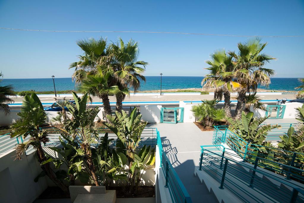 Aparthotel Terrazze Del Mare Racale Zewnętrze zdjęcie